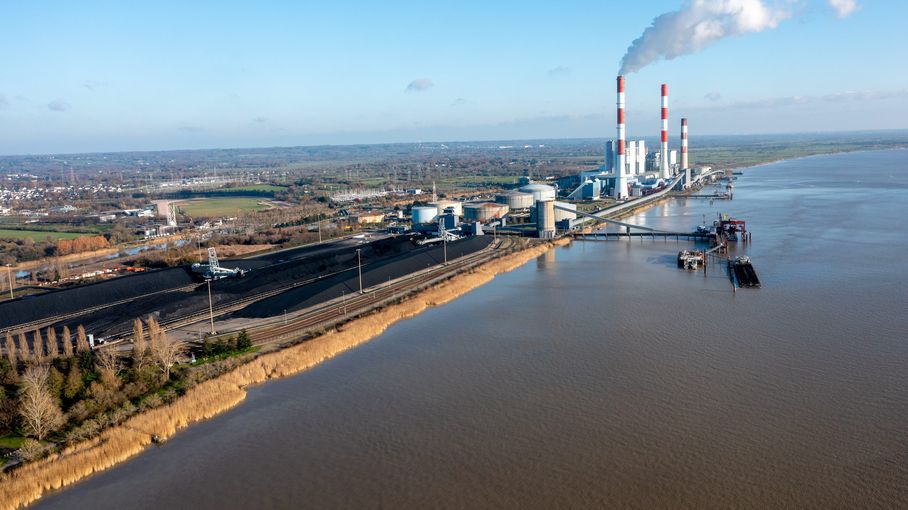 Transition énergétique en Europe avec remplacement progressif du gaz fossile par des énergies renouvelables.