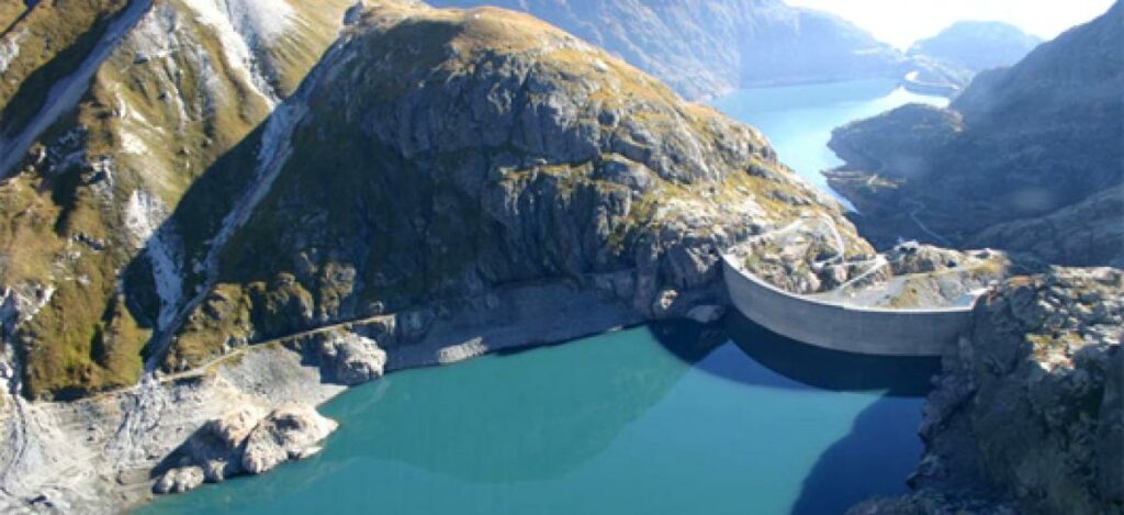 Bassin supérieur d’une installation de pompage-turbinage