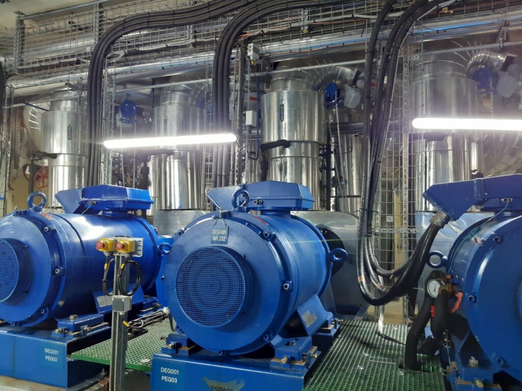 Infrastructure de stockage thermique du froid pour le rafraîchissement des bâtiments