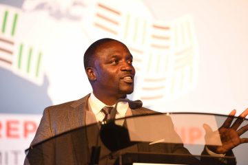 Sénégal : le rappeur américain Akon soutient le développement d’un projet d’écotourisme