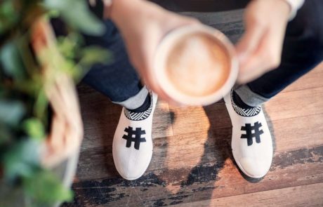 Des baskets fabriquées à partir de marc de café