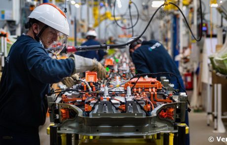 Batteries et mobilité électrique : quels défis pour un avenir durable ?