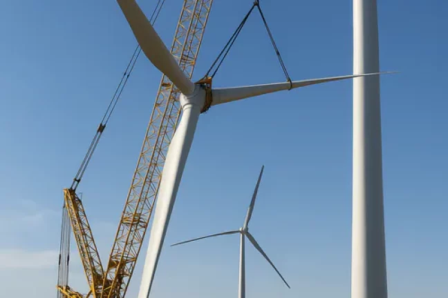 La fin de vie des infrastructures renouvelables devient un nouveau défi industriel et environnemental