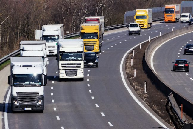 Les trois défis à affronter pour réduire de 90% les émissions de CO2 des  camions et des cars