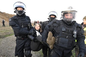 Greta Thunberg arrêtée lors d’une manifestation contre une mine à charbon allemande