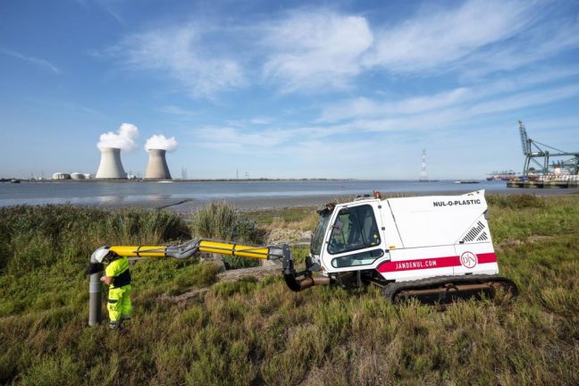 La Belgique expérimente un « aspirateur » géant pour retirer le plastique d’une réserve naturelle