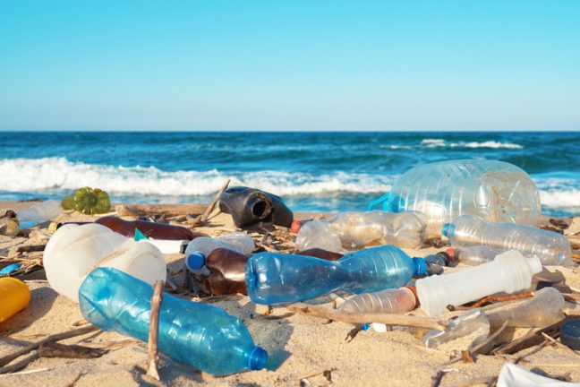 Réduire la pollution plastique : un traité mondial en 2025 ?