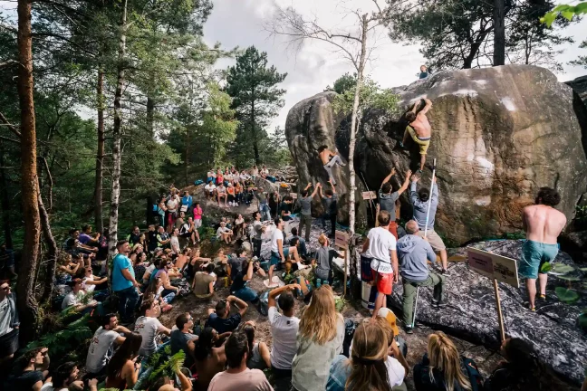 Le tourisme de “nature” face à la surfréquentation : trouver un équilibre durable