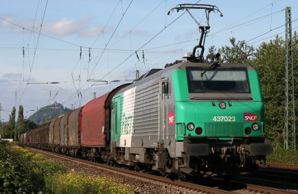 Le fret ferroviaire de proximité en France : entre relance politique et contraintes structurelles