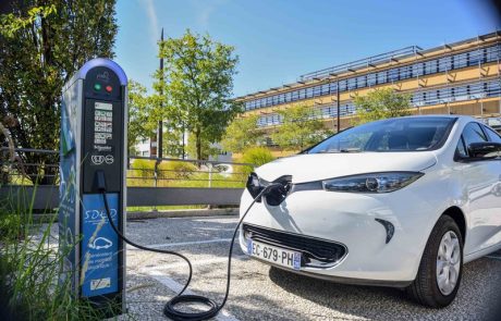 Les défis de l’infrastructure et de la gestion des batteries pour la voiture électrique en Europe
