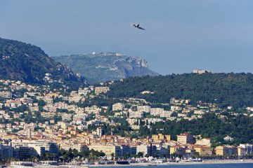 L’extension de l’aéroport de Nice mis en débat au tribunal