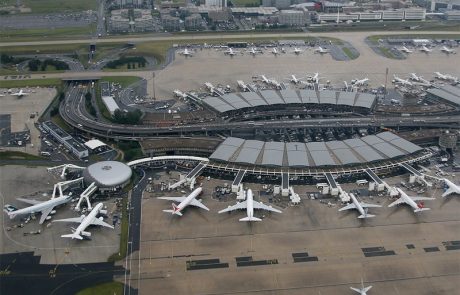La France abandonne son projet d’expansion de l’aéroport de Paris en raison des préoccupations climatiques