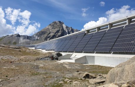 Soleil et neige, le mix idéal pour une énergie verte