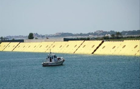 La barrière anti-inondation Mose retient enfin les eaux de la fragile Venise