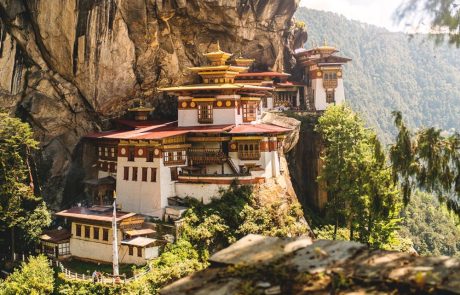 Le Bhoutan organise une course à haute altitude pour mettre en lumière les dangers climatiques