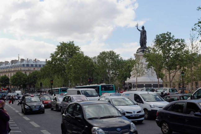 La vignette anti-pollution entre en vigueur à Paris