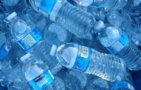 L’augmentation de la consommation d’eau en bouteille marque une dégradation des conditions d’accès à l’eau potable dans le monde