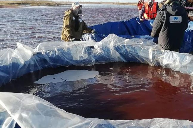 Une décharge d’eaux usées toxique déversée dans l’Arctique