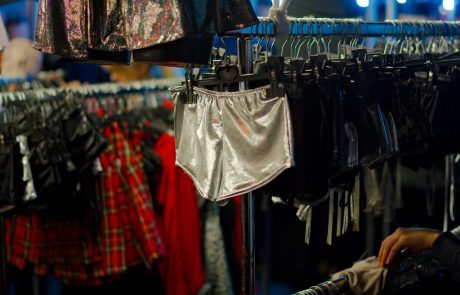 L’écoscore des vêtements arrive en magasin cet automne