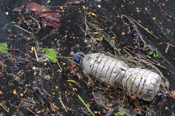 Un pacte national anti-plastique signé par une douzaine d’entreprises de l’agro-alimentaire