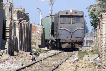 La Banque mondiale accorde à l’Égypte 400 millions de dollars pour améliorer et décarboniser les secteurs de la logistique et des transports