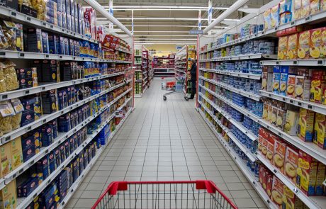 Gaspillage alimentaire : En Grande-Bretagne, un supermarché supprime la date de péremption de 500 produits