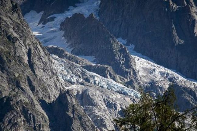 Une vallée italienne évacuée alors qu’un glacier de la taille d’une cathédrale menace de s’effondrer