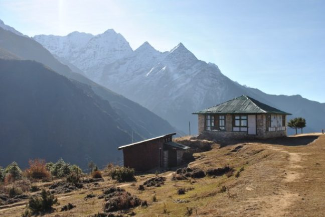 L’Himalaya souffre d’absence de neige, le tourisme et l’agriculture dévastés