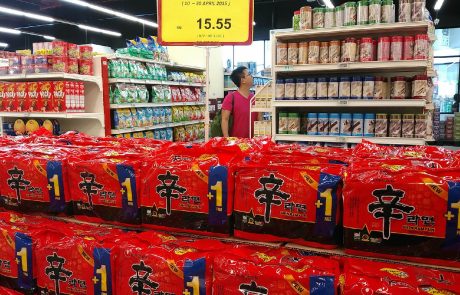 Le sac plastique désormais banni des supermarchés en Thaïlande