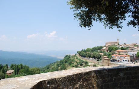 Italie : Interdiction des panneaux solaires au sol sur les terres agricoles