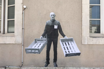 La Rochelle : les acteurs locaux de la transition écologique s’affichent sur les murs