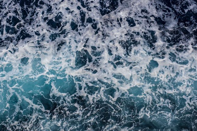 Des scientifiques récupèrent le lithium contenu dans l’eau de mer