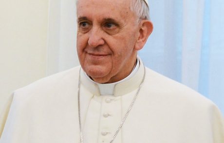 Le Pape François sonne l’alarme climatique : « Le monde s’écroule », quelques semaines avant la COP28