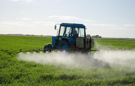 Pesticides : Des associations insatisfaites des nouvelles chartes