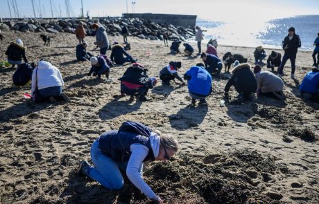 Pollution : 20 Ans de combat contre les déchets dans les Calanques de Marseille