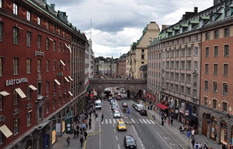 Stockholm prend le virage vert : interdiction totale des voitures thermiques dans son centre-ville