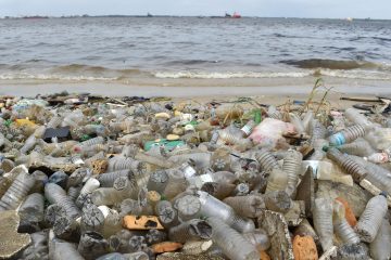 Le traité de l’ONU sur le plastique s’attaque au débat sur la réutilisation, le recyclage et la réduction des déchets