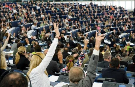 Les règles de l’UE en matière de gaz vert et d’investissement nucléaire soumises à un vote imminent